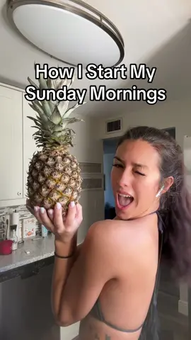 My go to recipe for a flat and clean tummy!!! All you need is three oranges, one cucumber and half a pineapple! Enjoy my fellow juice lovers!!