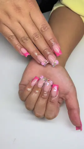 Save & Share 🌸 Socials:Nailedbymelss On all platforms  #nails #nailtech #girlythings #fyp #prettynails #shortnails #cutenails #crosbynailtech #coquette 