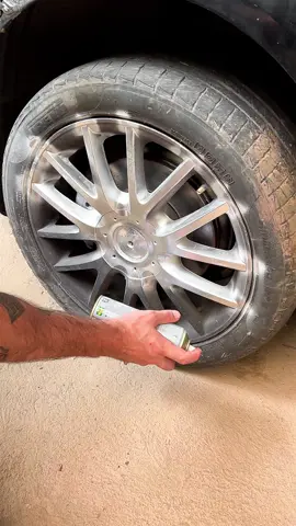 Esse spray de prata líquida deixa qualquer metal CROMADO instantaneamente! 🤯 ✅Link do produto na Bio👉@eusoubarone (produto 856 spray de prata) #aliexpress #viralizou #foryoupage #spray #barone