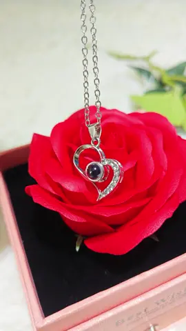 #Necklace #Love #rose 