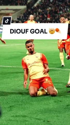 Wait for it… 🤯☄️ #Diouf #RCLens #But #Ligue1 #SportsTikTok #TFCRCL 