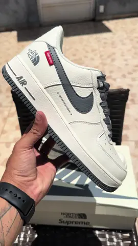 TÊNIS NIKE AIR FORCE 1 x SUPREME THE NORTH FACE 🔥 Modelos exclusivos em Pirassununga-SP e região você encontra aqui na Misisport.