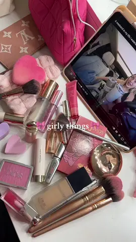 im just a girl 🎀🧸 #girl #imjustagirl #fyp #viral #parati #charlottetilbury #targethaul #heart 