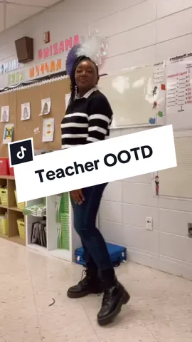 New week…new🤔 What’s one thing you’re looking forward to this week ? #teachersoftiktok #teacherootd #teachertok #blackteachersontiktok #teacherfit 