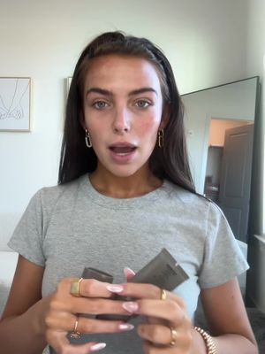HIII lets chat. i feel we havent talked in so long UGH 