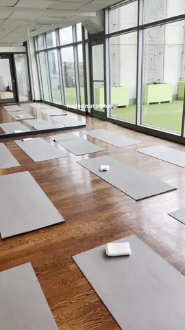 heated pilates is no joke  #pilates #matpilates #hotpilates #heatedpilates #lowimpactworkout #activerestday #workingout #thatgirl #softgirl 