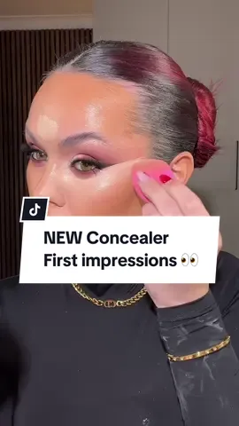 Hmm lets see what this new concealers like! 👀🙌🏻 #fyp #mua 