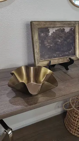 #target #targetfinds #moodydecor #neutralaesthetic #ceramicbowl #goldbowl #amazonfinds #organicdecor #aestheticdecor#homedecor #Home #wallart 