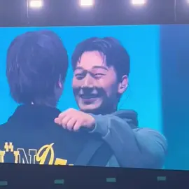 Pretty sure a member could be crying all the way across the continent in the middle of the night and San would wake up in a cold sweat bc his lil comfort senses start tingling #ateez #yunsan #yeosual #fyp  
