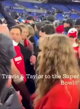 taylor swift gives travis kelce a kiss #taylorswift #traviskelce #fyp #movies #superbowl2024 #kansascitychiefs 