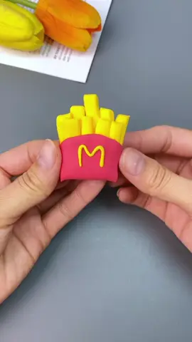 let's make some french🍟  #frenchfries #macdonalds #macdonald #fries #chips #clay #clayart #dough #crafts #craft #artcraft #art #papercut #papercraft #paper #DIY #arte #artist #usa #usa_tiktok #usa🇺🇸 #uae #uae🇦🇪 #uaetiktok #australia #pak #pakistan #pakistani 