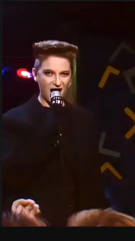 Desireless - Voyage Voyage (1986) #desireless #pop #music #video #musica #80s