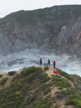 kawah gunung Sorik Marapi kabupaten Mandailing Natal Sumatera Utara 