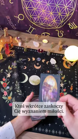 Ktoś nowy w Twoim życiu wyzna Ci miłość! #karty #tarota #kartytarota #magia #dlaciebie