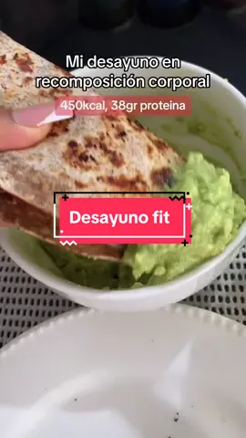 Pa variar los huevoos, sale su bistec 💪🏼 #contenido #saludable #fitnesstiktok #desayunosaludable #perdergrasa #recomposicioncorporal #viral #recetasaludable #ideassaludables #tonificar #parati #carne 