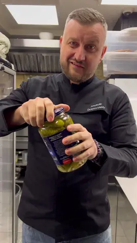Lifehack. How to open a glass jar.  #LifeHack #lifehacks #food #Foodie 