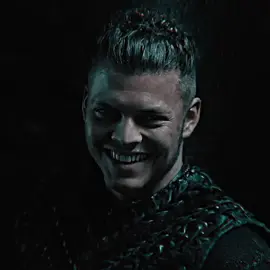 DO YOU KNOW WHO I AM || #ivartheboneless#vikingsedit.. 