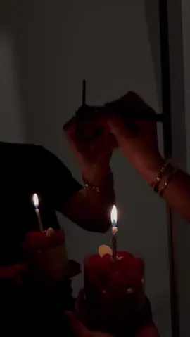 #hoşgeldinyeniyaşım❤🎂 #32#hello32 #🍰 #biryıldahageçti #keşfet #23:59