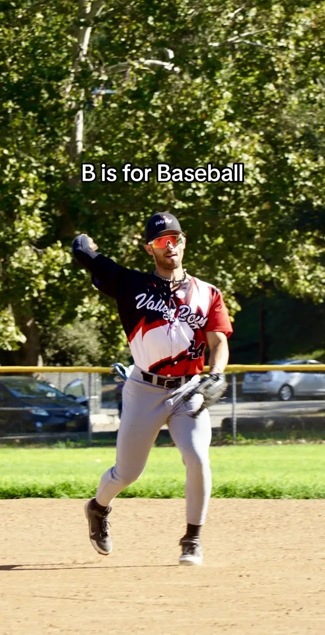 #valleyboys #dodgerfilms #baseball #baseballboy #baseballboys #collegebaseball #sundayleague #jucobandit 