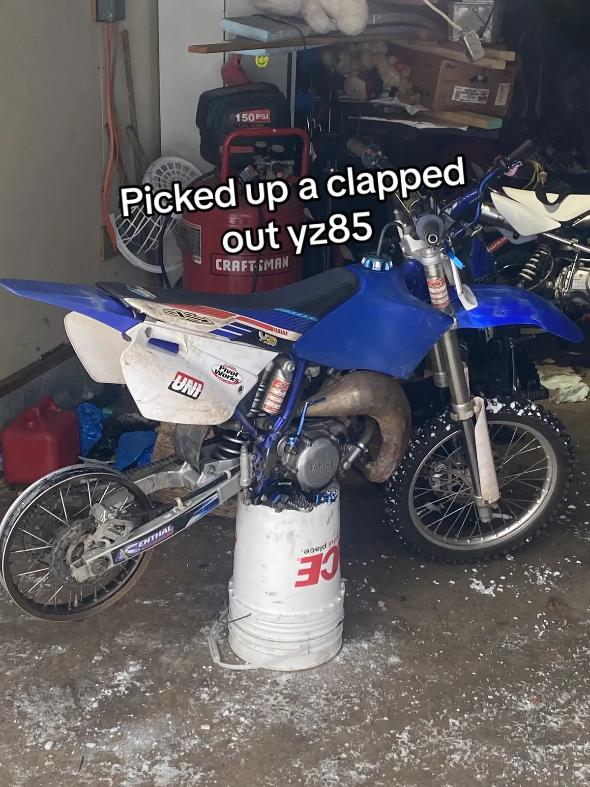 Things lookin fresh 😫🤌🏻 #darzrt #yz85 #yz85💙 #2stroke #yz85twostroke #fyp #foryou #dirtbike 