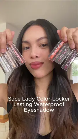 Smudgeproof and waterproof 💦eyeshadow?! Look no further because @SACE LADY COSMETIC got you covered with their Color-Locker Lasting Waterproof Eyeshadow! 👀💎 Watch till the end for 2 eyeshadow combo looks that you can try! ✨ I’ve swatched all 6 shades: - 01 Shimmery Nude - 02 Shimmery Coral - 03 Shimmery Plum - 04 Shimmery Cherry - 05 Shimmery Tanned - 06 Shimmery Pearl @SACE LADY beauty.ph #sacelady #colorlocker #liquideyeshadow #smudgeproofmakeup #waterproofmakeup #transferproofmakeup 
