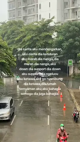 kami bertengkar lalu kami baikan.