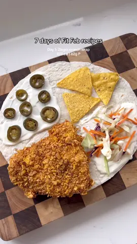 ZINGER CRUNCH WRAP 🔥 7 days of fit recipes for February! 473 calories, 62g protein. #balance 
