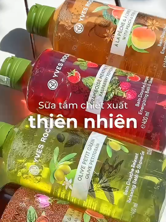 Sữa tắm chiết xuất từ Thiên nhiên - Dịu nhẹ - Sạch sâu - Ẩm mượt #yvesrocher #showergel #suatam #natural #botanical