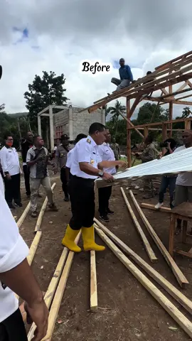 Pj Bupati Alor memenuhi janji untuk membuat sekolah darurat paska pembangunan sekolah yang mangkrak dan para siswa siswi bersekolah di rumah warga/penduduk #alor #kalabahi❤️🌈alor🌈ntt #kalabahi #ntt #nttpride🏝🔥fypシ #pjbupatialor #kalabahikotakenari💕 