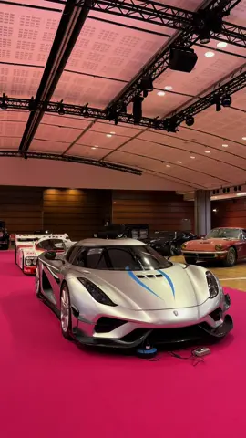 i can fix that 😯 #cars #koenigsegg 