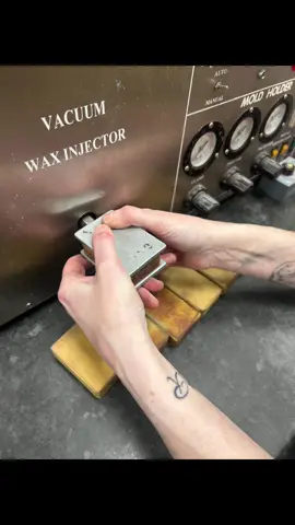 A short video of some of our 9ct rings being made 🤩  #fyp #fypシ #fypシ゚viral #gold #goldrings #pyramidring #viral #doncaster