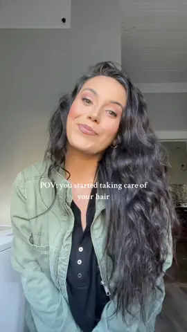 This is your sign to start taking care of your hair bestie 💕 #hairtok #healthyhair #naturalhair #curlyhair 