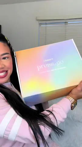“ #gifted_by_ienvy “You can believe this 🤩? From @ienvylashes_official  . •You don’t need to wait for it to dry. •Is comfortable to wear •No glue, no residue. Keep your natural lashes pristine and damage-free •It lasts 24 hours . . #ienvylashes #ienvy #gifted_by_ienvy  . Is amazing, Would you like to try them?