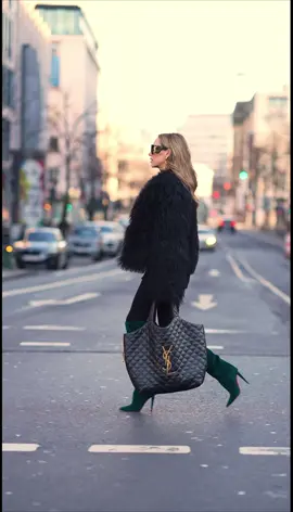 Walking into Friday like… 🖤 #TikTokFashion 