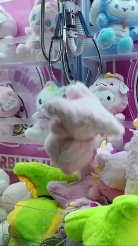 The easiest claw machine store! #starbunni#starbunniusa#clawmachine#hellokitty @starbunniusa  