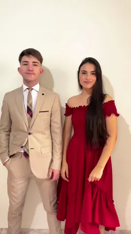 Combinandinhos ✨❤️ #casaltiktoker #casalcristao #cristaojovem #look #combination #couplegoal #coupleschallenge 
