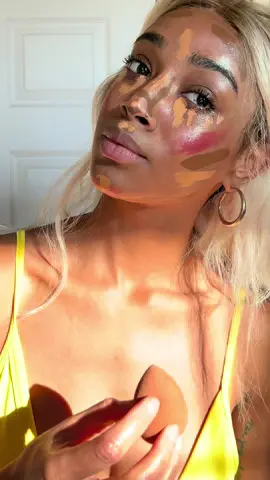 B walks us through her fave underpainting products! Let us know if this technique’s for you 🎨🧑‍🎨 #underpaintingmakeup #underpainting #inspo #makeuptutorial #makeup #viralmakeup #beauty #beautyhacks #grwm #fyp #mybleubeauty 