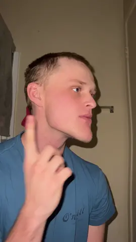 bye-bye to jawline #fyp#foryou#viral#trending#chrizzhall 