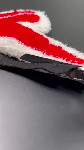 Cleaning A Tesla Rug  #tufting #rug #cleaning #asmr #satisfying #tesla #teslacheck #tuftingrugs #oddlysatisfying 