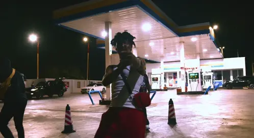 Defferent #different #medikal     #kwesiarthur #musicvideo #umbrella #lyrics_songs #ghanatiktok🇬🇭 #lyricsvideo #music #fypシ 