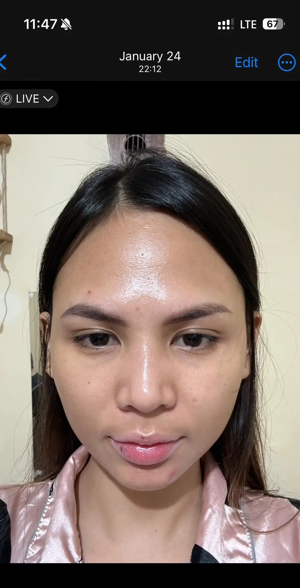 Beh literal na 7days??? Di ko kinaya 😭😭😭 ang lala nyo Perfected!  Sinama ko sa screenshot yung dates para may reference hihi #vitaminc #skincare #vitamincampoule #darkspots #hyperpigmentation 