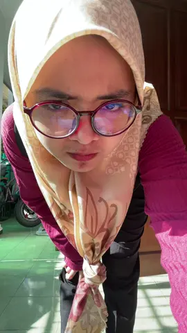 Muehehehehe tbtb ada yg sallamuallaikum🤣