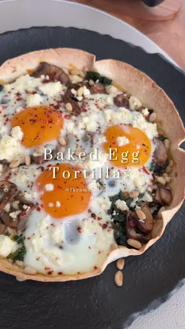 𝚃𝚘𝚍𝚊𝚢'𝚜 𝙱𝚛𝚞𝚗𝚌𝚑!😋 #morning #fypage #foryou #viral #brunch #breakfast #spinach 