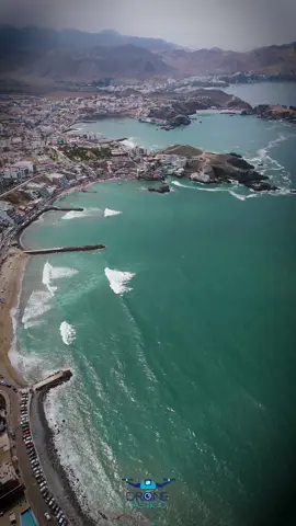Qué tal mi vista desde los cielos? 🤩🇵🇪 Ya adivinaron que lugar es? ✨🌊 #peru #drone #paisajes #viajes #playas #mar #sanbartolo #parati #viral #verano #Summer 