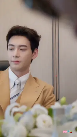 when pacar kesayangan di intimidasi.. auto si boss tantrum kayak singa!! bener² es kutub bucin akutt 🤭🤭🤩🤩 #myboss #dracin #chenxingxu #zhangruonan #romcom #drama 