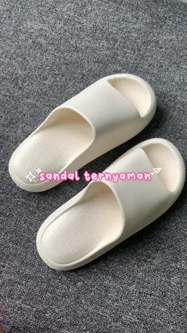 harus punya gasi?🥺🫵🏻#sandalternyaman #sandalposee #sandalviral 