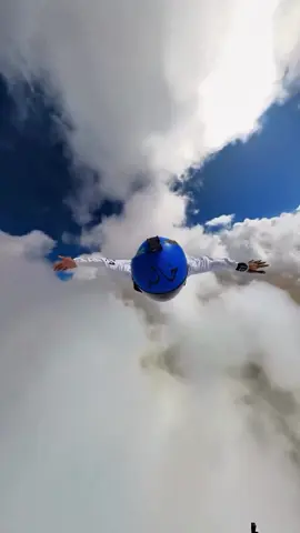 🤩 🪂🤘🏻Enjoy with @skydiving_official✅ ... ⠀⠀⠀⠀⠀.. ⠀⠀⠀⠀⠀⠀⠀⠀⠀⠀⠀⠀Posted @mkhaledd Just forget everything and fly in the clouds 🤍🪂🎵editing @skydiving_official   Skydiving is more than sport 🤍#skydiving_official #skydiving #airballoonjump #skydiver #skydivers #basejump #jump #skydivevideo #skydivevideos #skydiveposts #skydivephotography #adrenaline #freefall #freedom #helijump #wingsuit #wingsuiter #wingsuitskydiving #wingsuitbase #wingsuitjump #wingsuitflying #beyondlimits #skyisthelimit #reels #instagramreels #viral