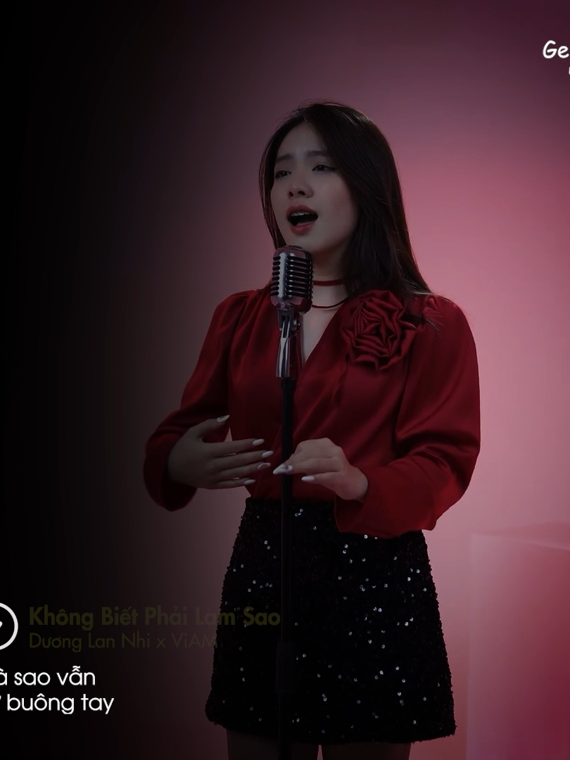 Hy vọng sau này yêu một người khác không còn ai bị QUÁ KHỨ xen vào #nhachaymoingay #xuhuong #lyrics #tamtrang #9xmusic