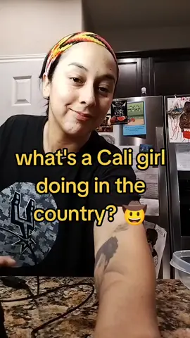 moved to a small town to try something new for my family 🙃🙃🤠🤠🤪 #calimom #californiamom #socalmoms 