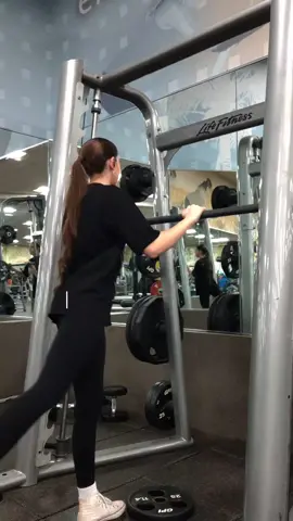 Pov: you discovered a workout that DESTROYS your glutes 🍑 💪✨ . . . . #trending #viral #fyp #viralfyp #fyp #foryou #fypage #fy #foryoupage #foryourpage #explore #explorepage #gym #Fitness #gymgirl #trainer #GymLife #gymrat #lift #GymTok #FitTok #fit #fitgirl #fitnesstok #body #bodypositive #fitnessgirl #gymgirlinspo #gymmotivation #gymgirlies #beginnergymgirl #bodygoals #glutes #quads #legday 